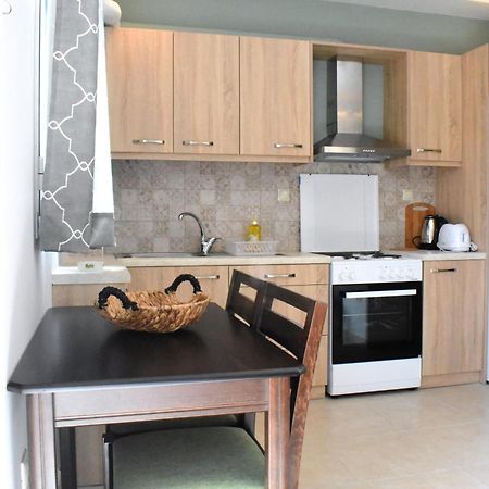 Starvillas Apartments And Studios Αγία Ευφημία Εξωτερικό φωτογραφία