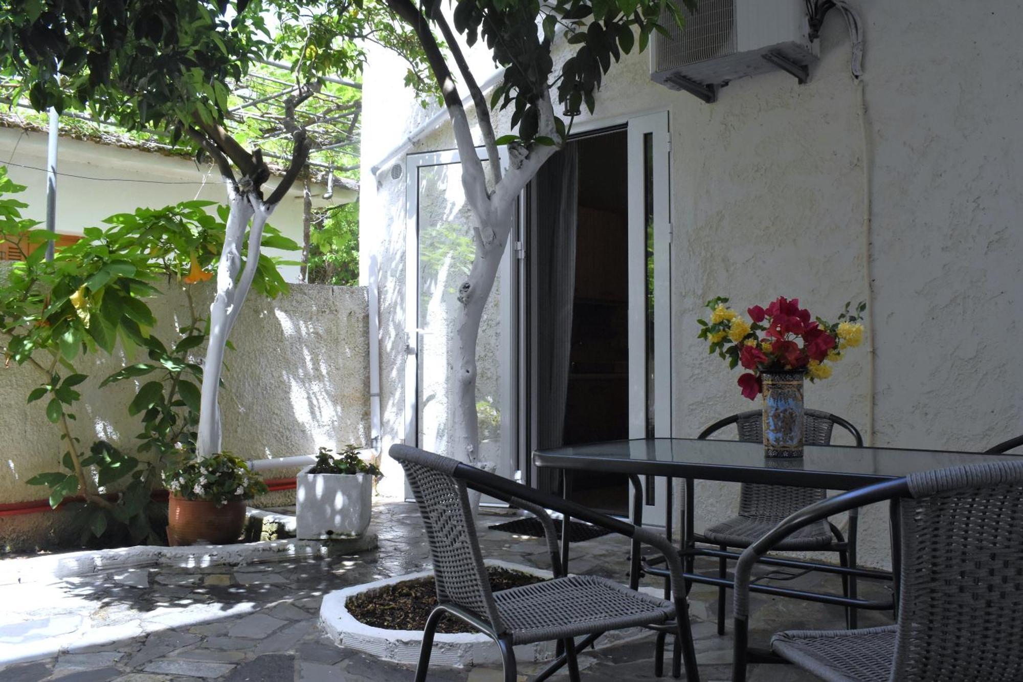 Starvillas Apartments And Studios Αγία Ευφημία Εξωτερικό φωτογραφία