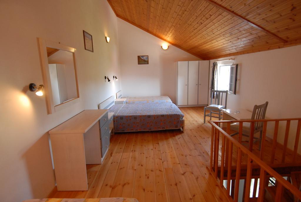 Starvillas Apartments And Studios Αγία Ευφημία Εξωτερικό φωτογραφία