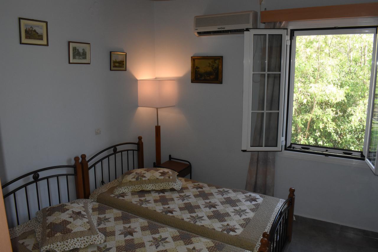 Starvillas Apartments And Studios Αγία Ευφημία Εξωτερικό φωτογραφία