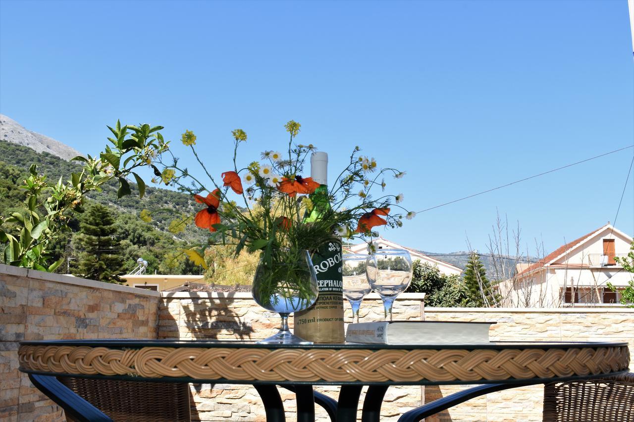 Starvillas Apartments And Studios Αγία Ευφημία Εξωτερικό φωτογραφία