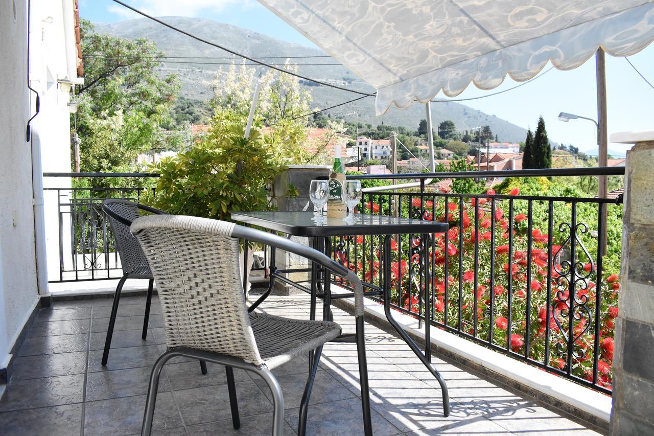 Starvillas Apartments And Studios Αγία Ευφημία Εξωτερικό φωτογραφία